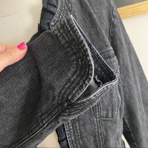 INC black ruffled crop stretchy Jean jacket M - Picture 6 of 7